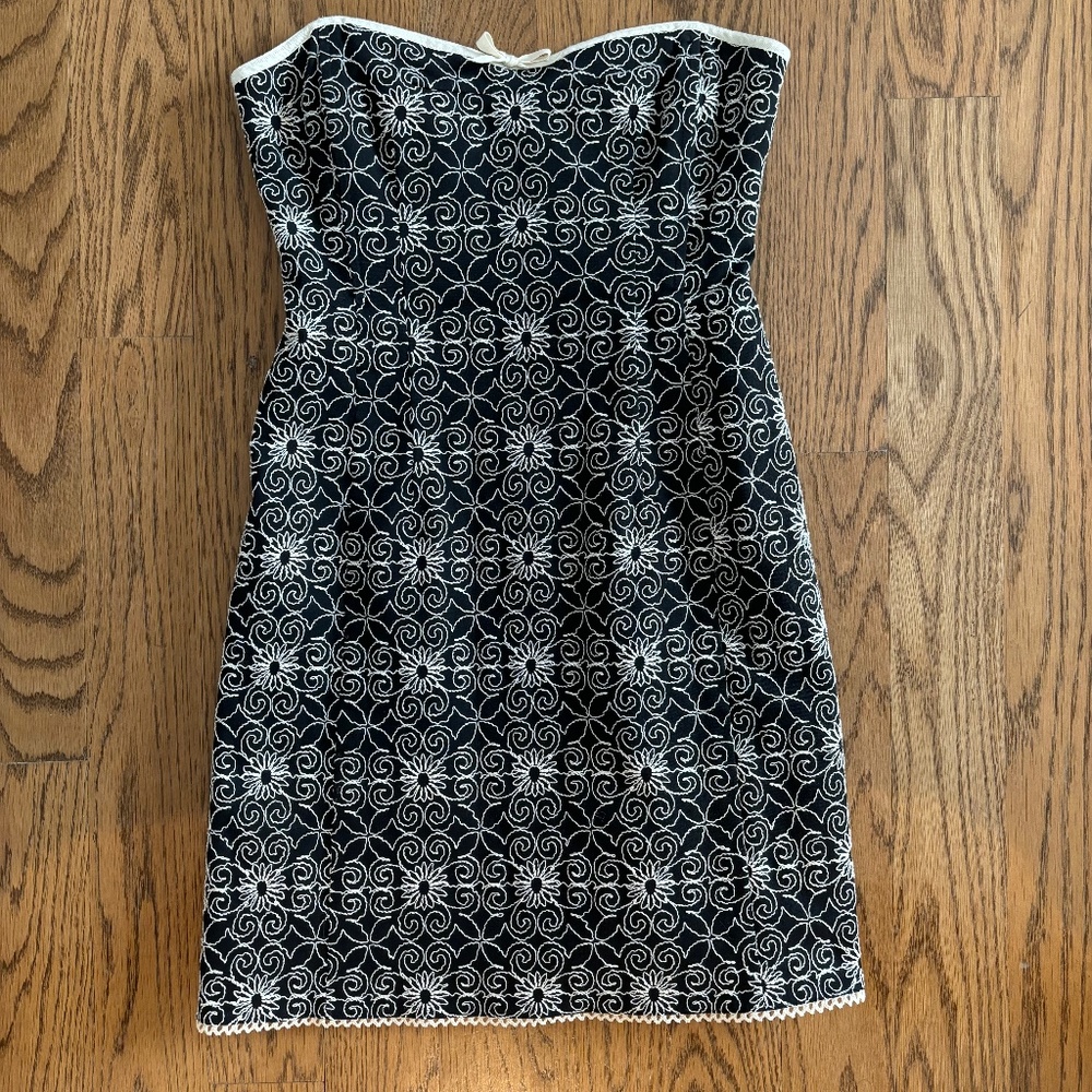 Nanette Lepore strapless dress- size 6
